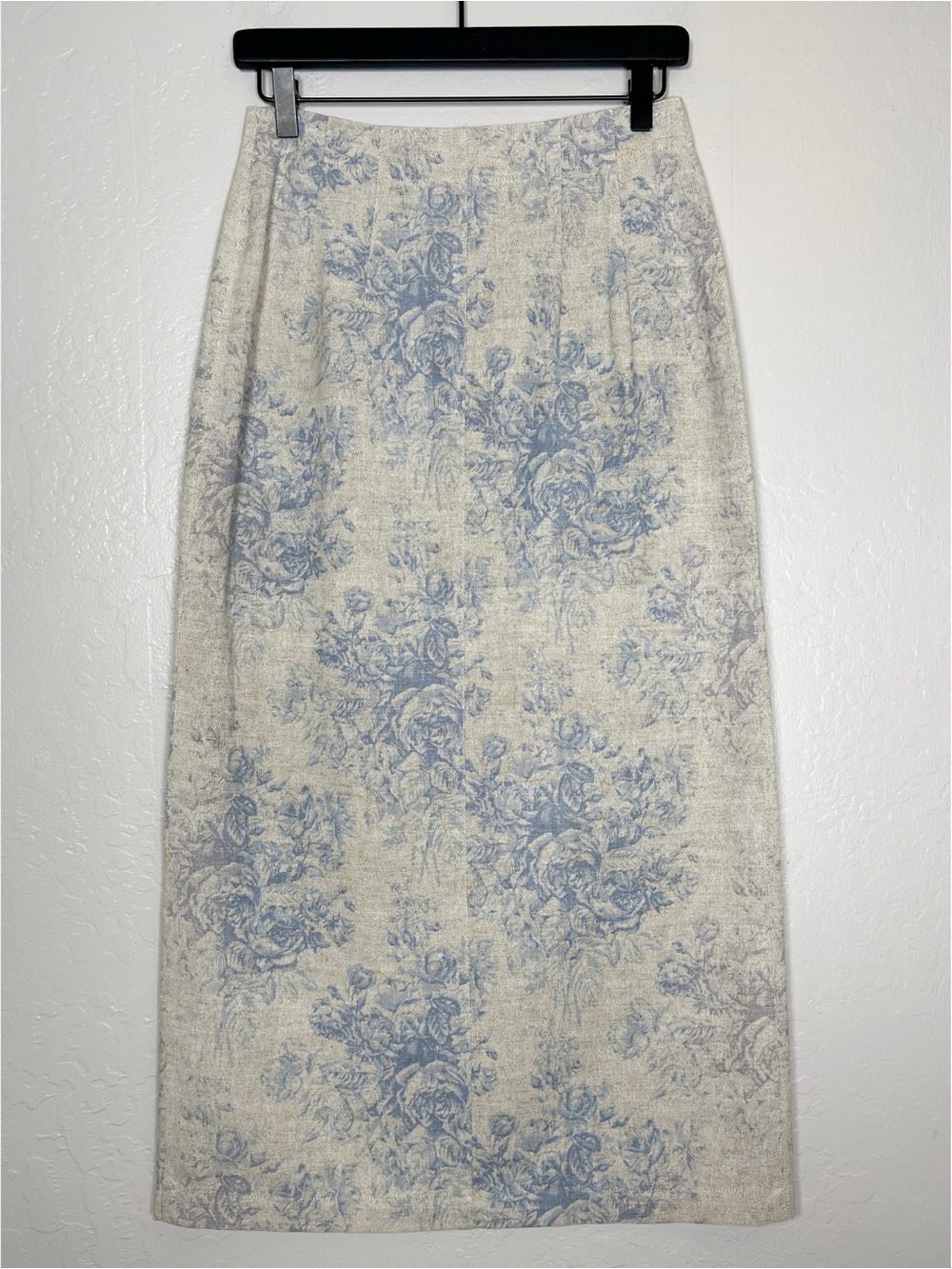 COLDWATER CREEK Women’s Size 6 Beige/ Blue Floral Print Vintage Linen Maxi Skirt - Picture 3 of 12